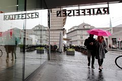 Чешский Raiffeisen прекратит денежные переводы в Россию и Белоруссию